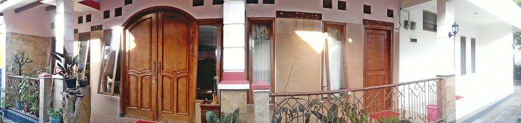 Ferienwohnung Wijilan60 Syariah Yogyakarta Exterior foto